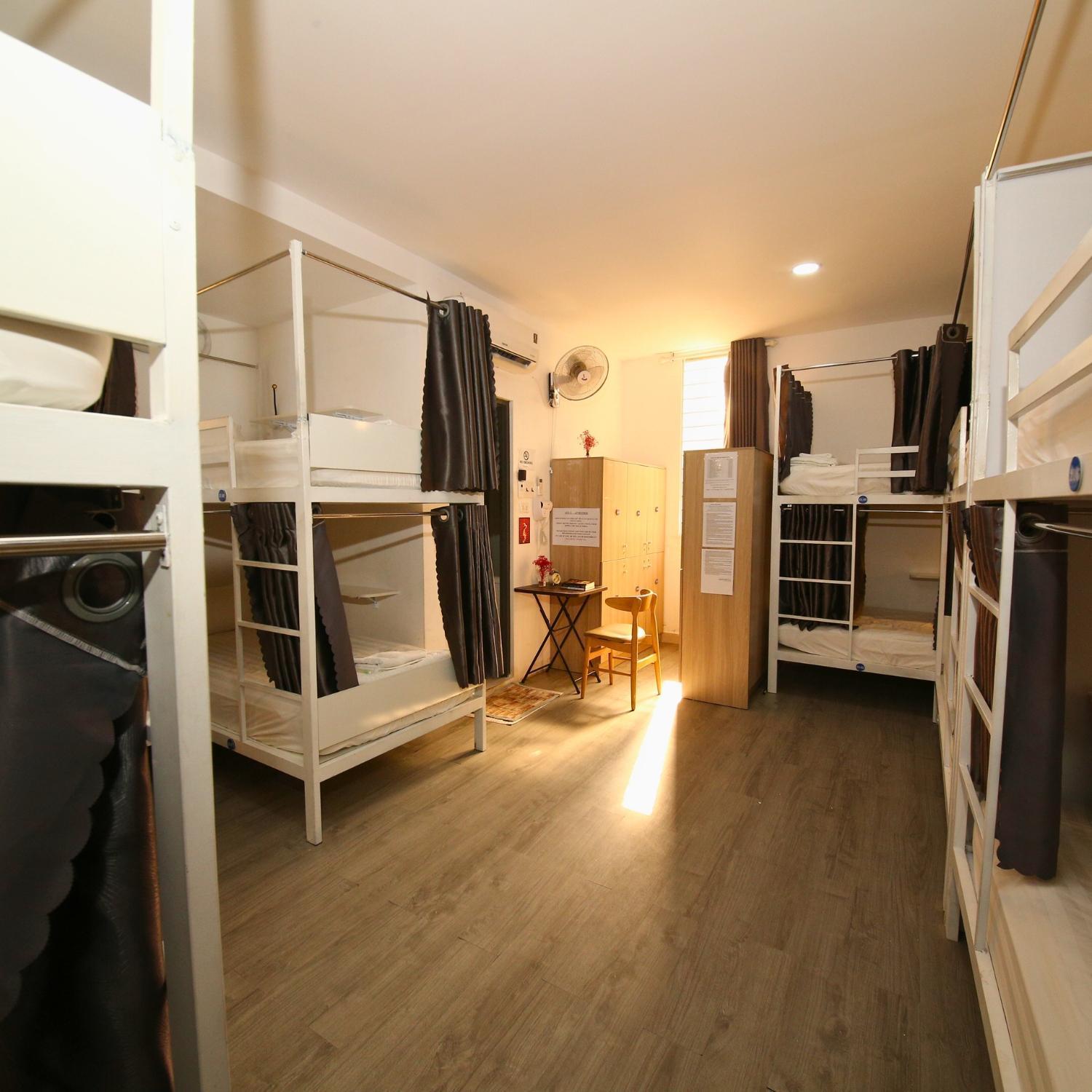Bed & Breakfast Saigon Style & Cafe *